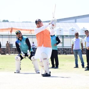 1743504558_931_मुख्यमंत्री-धामी-ने-उत्तरांचल-प्रेस-क्लब-द्वारा-आयोजित-इंटर-क्रिकेट.jpeg