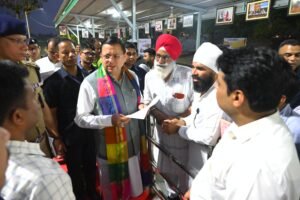 1744211808_812_अधिकारी-स्थानीय-लोगों-की-समस्याओं-का-निस्तारण-तत्परता-से-स्थानीय.jpg