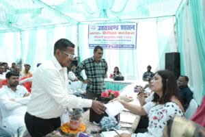 अपर-सचिव-चिकित्सा-स्वास्थ्य-ने-किया-विकासखंड-लक्सर-में-विभिन्न.jpg