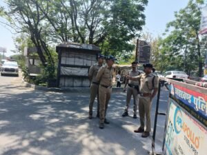 आगामी-चारधाम-यात्रा-हेतु-पुलिस-अधीक्षक-यातायात-जितेंद्र-मेहरा-ने.jpg