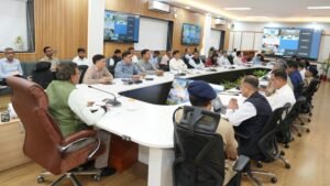 मुख्य-सचिव-ने-सम्बन्धित-जनपदों-एवं-यात्रमार्गों-की-तैयारियों-को.jpg