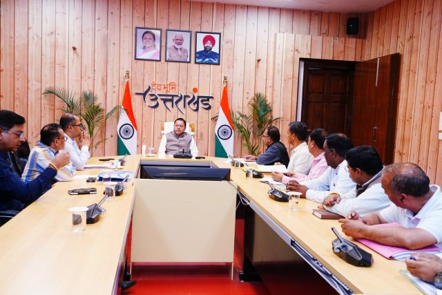 1775837722_896_मुख्यमंत्री-श्री-पुष्कर-सिंह-धामी-से-उत्तराखंड-डिप्लोमा-इंजीनियर्स-महासंघ.jpg