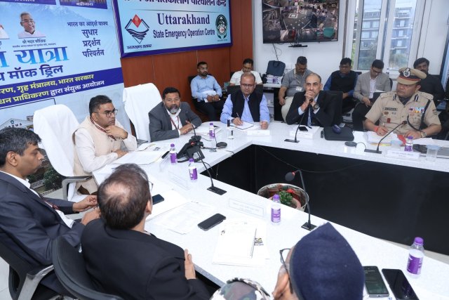 चारधाम-यात्रा-के-आपदा-सुरक्षित-संचालन-के-लिए-उत्तराखण्ड-को.jpg
