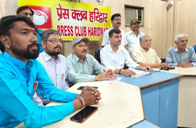 1778340852_887_जनहित-संघर्ष-समिति-के-अध्यक्ष-राहुल-चौधरी-ने-की-नशे.jpeg