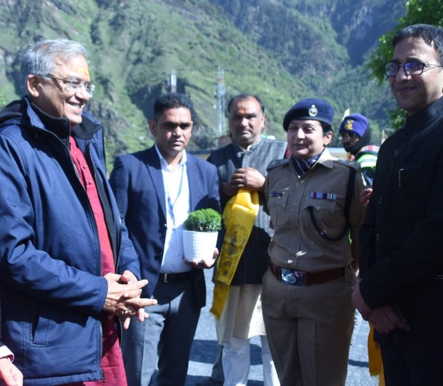 1779633337_824_मुख्य-निर्वाचन-आयुक्त-भारत-निर्वाचन-आयोग-श्री-ज्ञानेश-कुमार-खरसाली.jpeg