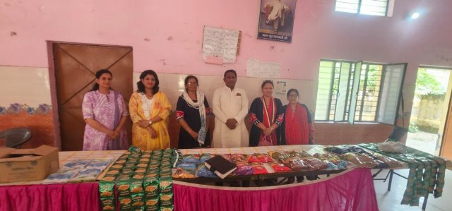 1779721593_94_उपाध्यक्ष-देसराज-कर्णवाल-मिस्सरपुर-में-किया-जनसंवाद-शिविर-लगाकर-सुनी.jpeg
