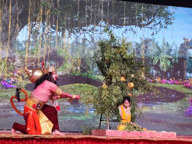 1780069343_430_‎टिहरी-की-ऐतिहासिक-रामलीला-के-अष्टम-दिवस-की-लीला-का.jpeg