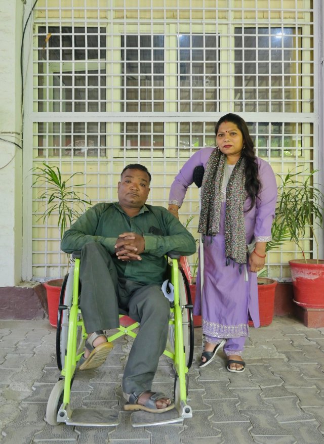 3-नौनिहाल-बालिकाओं-के-पिता-100-दिव्यांग-माता-65-दिव्यांग.jpg