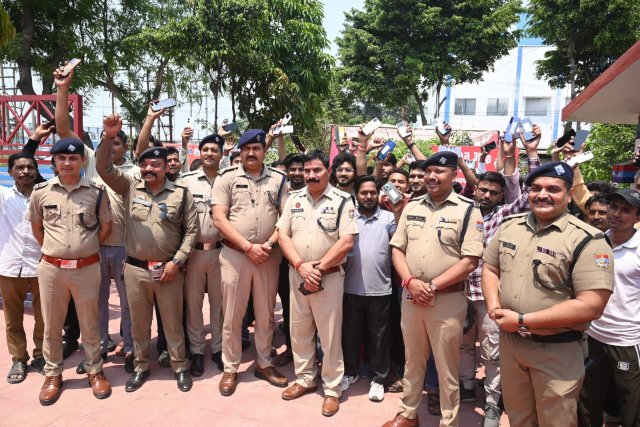 SSP-हरिद्वार-नवनीत-सिंह-के-नेतृत्व-में-पुलिस-टीम-ने.jpg