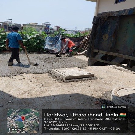 चारधाम-यात्रा-के-दृष्टिगत-सिवरेज-के-लिए-खोदी-गई-सड़कों.jpg