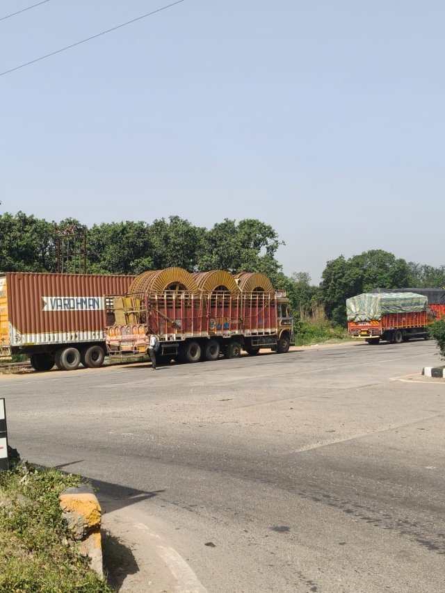 वीकेंड-को-देखते-हुए-SSP-हरिद्वार-द्वारा-यातायात-को-सुचारू.jpeg