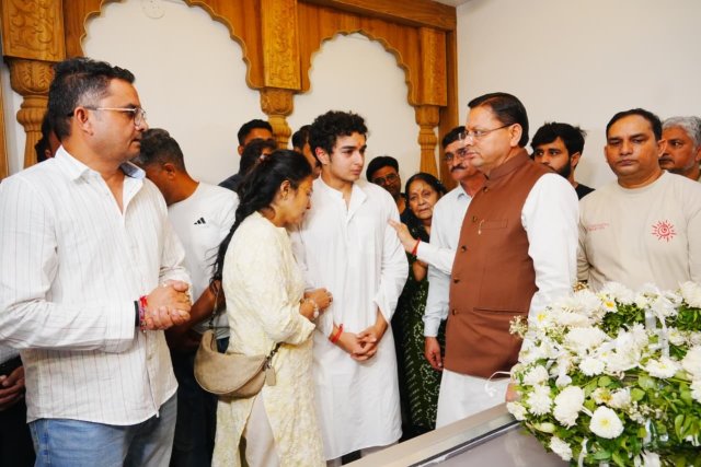 1781283704_270_मुख्यमंत्री-धामी-ने-दिवंगत-निशानेबाज-श्री-जसपाल-राणा-के-आवास.jpeg