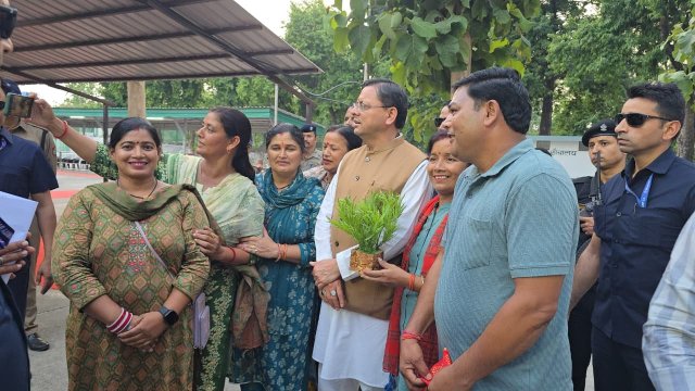 1782401695_645_मुख्यमंत्री-धामी-अपने-दो-दिवसीय-भ्रमण-पर-गुरुवार-को-खटीमा.jpeg
