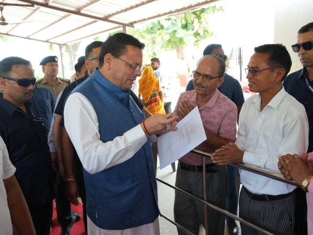 1782561581_822_जन-समस्याओं-का-समाधान-सरकार-की-प्राथमिकता-धामी.jpg