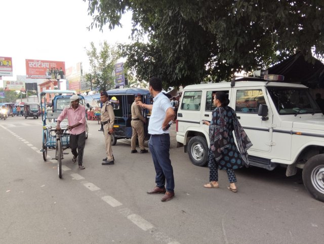 7-ऑटोविक्रम-एवं-10-ई-रिक्शा-सीज-30-वाहनों-के-चालान.jpg
