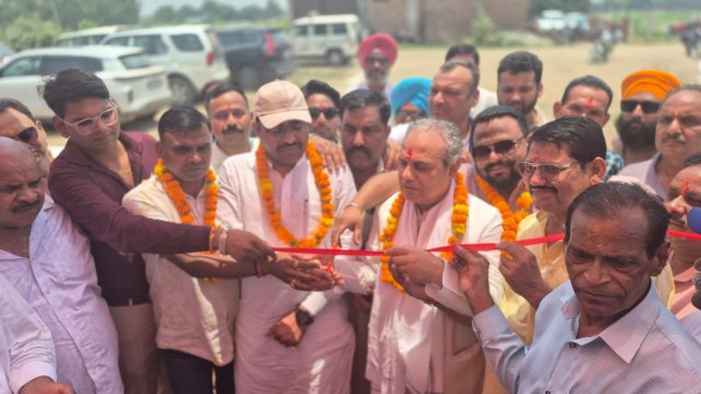 उत्तराखंड-सरकार-ने-जसपुर-के-नए-रोडवेज-बस-अड्डे-पर.jpeg