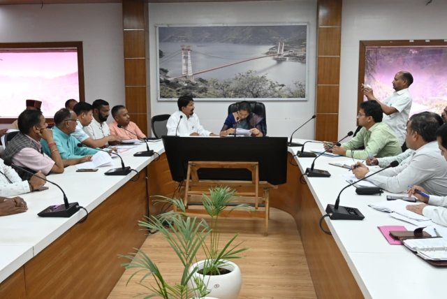 उत्तराखण्ड-ओबीसी-आयोग-के-उपाध्यक्ष-खेम-सिंह-चौहान-ने-क्षेत्रीय.jpeg