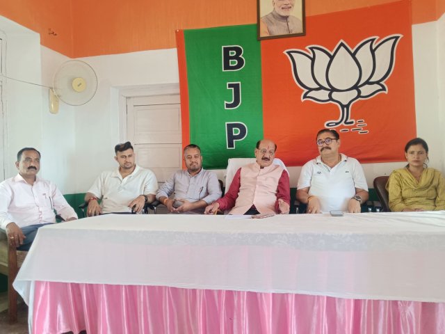 केंद्र-सरकार-के-12-वर्ष-पूर्ण-होने-पर-मंत्री-सुबोध.jpg