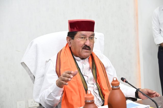 कैबिनेट-मंत्री-भरत-सिंह-चौधरी.jpg