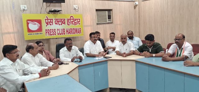 पेपर-लीक-के-विरोध-में-जागरूकता-अभियान-चलाएगी-कांग्रेसबालेश्वर-सिंह.jpeg