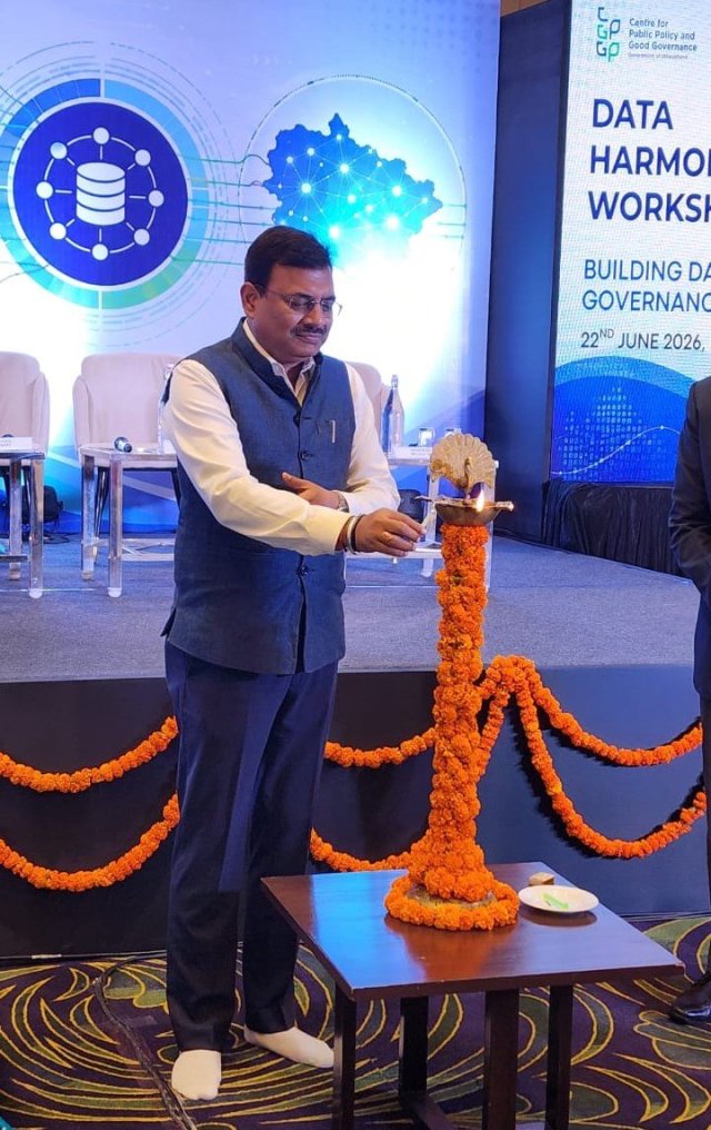 मुख्य-सचिव-की-अध्यक्षता-में-उत्तराखण्ड-रोपवे-डेवलपमेंट-लिमिटेड-की.jpeg