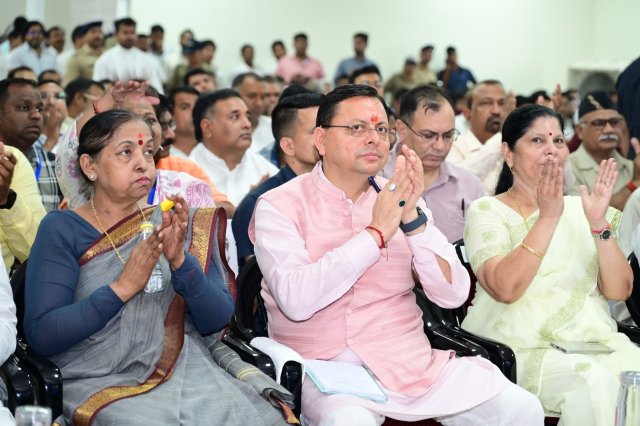 मुख्यमंत्री-श्री-पुष्कर-सिंह-धामी-ने-रविवार-को-रुड़की-में.jpg