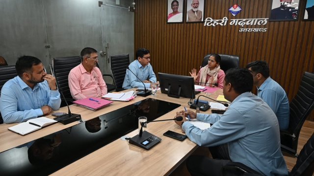 विशेष-गहन-पुनरीक्षण-2026-SIR-को-लेकर-जिलाधिकारी-की-अध्यक्षता-में.jpeg