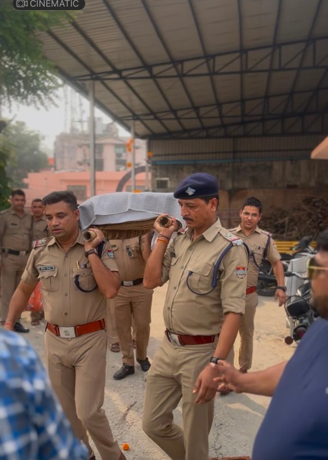 1783872177_280_भंडारे-वाले-बाबा-को-हरिद्वार-पुलिस-ने-दी-सम्मानजनक-अंतिम.jpeg