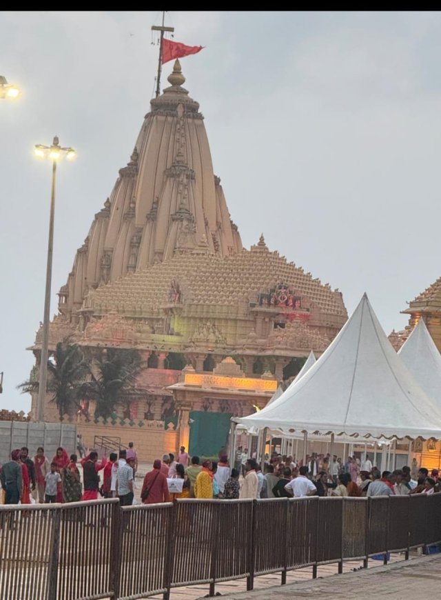 1784151740_900_उत्तराखंड-से-सोमनाथ-स्वाभिमान-पर्व-यात्रा-के-तीर्थ-यात्रियों-ने.jpeg