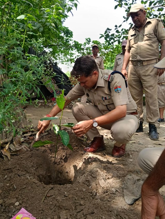 1784244131_390_हरेला-पर्व-को-पूरे-उत्साह-उमंग-एवं-पर्यावरण-संरक्षण-के.jpg