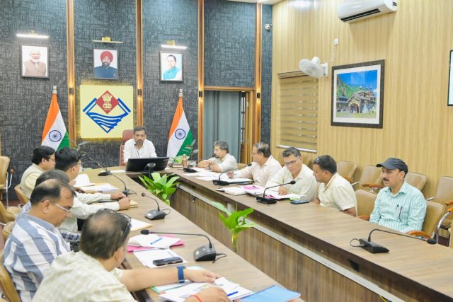 ऋषिपर्णा-नदी-के-पुनर्जीवन-का-श्रीगणेश-उद्गम-से-होगा-जीर्णोद्धार.jpeg