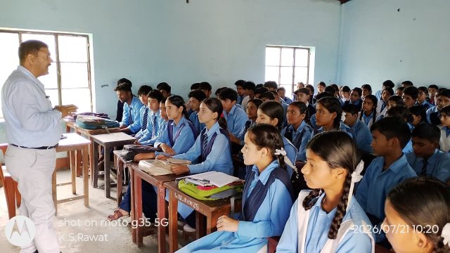 राजकीय-इंटर-कॉलेज-रामाश्रम-में-जन-जन-की-सरकार-जन-जन-के.jpeg
