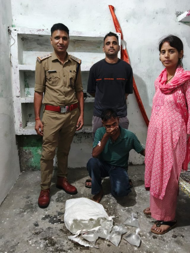 सघन-प्रवर्तन-अभियान-में-अवैध-शराब-ख़ाम-निर्माण-कर-रही.jpg