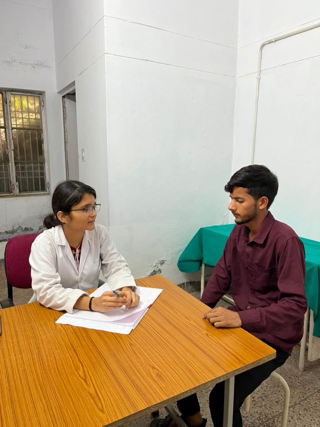 सेवा-सुशासन-एवं-समर्पण-अभियान-के-तहत-देवप्रयाग-में-बहु-विशेषज्ञ.jpeg