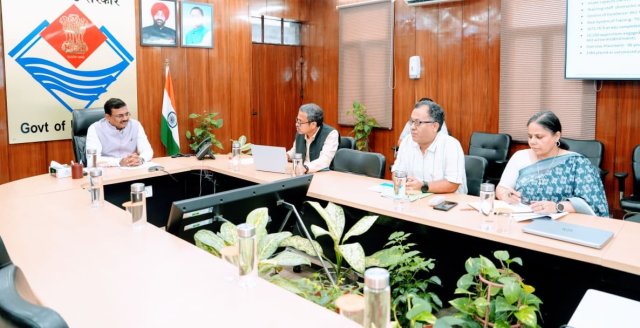 1786114688_806_मुख्य-सचिव-की-अध्यक्षता-में-कौशल-विकास-एवं-रोजगार-से.jpg