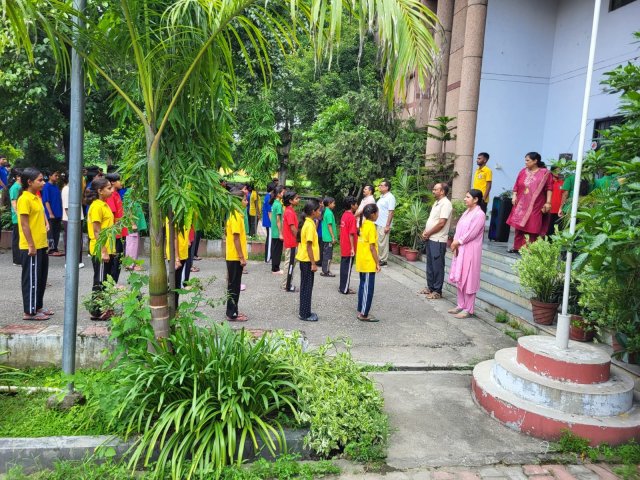जनपद-में-विभिन्न-स्कूलों-एवं-विकास-खंडों-की-ग्राम-पंचायतों.jpg