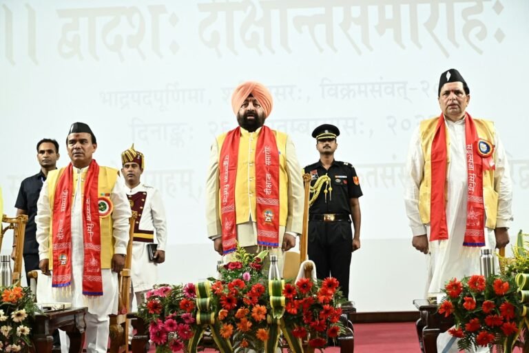 1790442245_586_संस्कृत-को-नई-तकनीक-शोध-और-नवाचार-से-जोड़ने-की.jpg