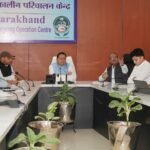 1790611970_570_दिल्ली-से-लौटते-ही-सीधे-राज्य-आपातकालीन-परिचालन-केंद्र-पहुंचे.jpg