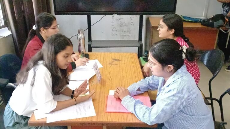 1790697584_532_एक-दिवसीय-रोजगार-मेले-में-200-अधिक-युवाओं-का-हुआ.jpeg