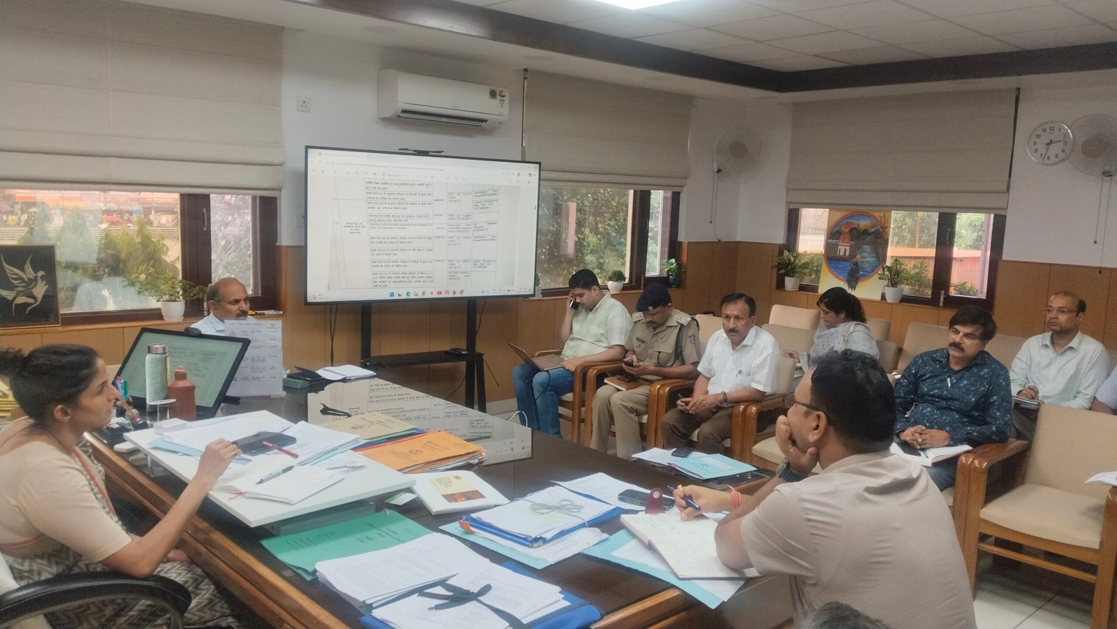 कुंभ-की-तैयारियों-में-समयबद्धता-और-गुणवत्ता-पर-मेला-प्रशासन.jpg