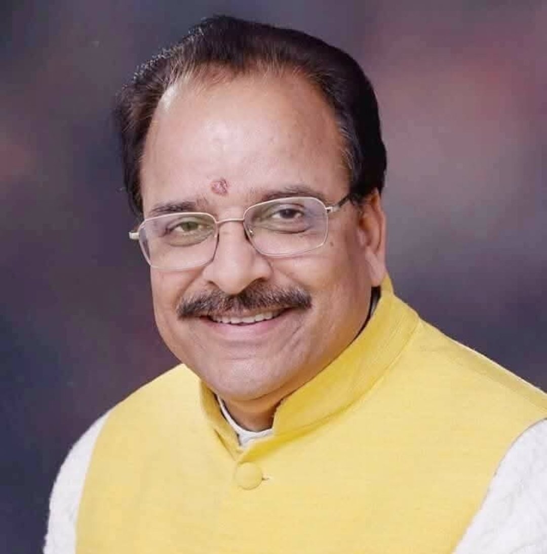 बिंदुखत्ता-को-राजस्व-गांव-बनाने-की-मांग-को-अजय-भट्ट.jpeg