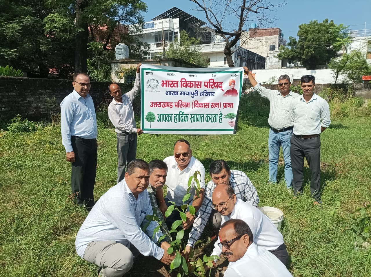 1790954516_782_पितृपक्ष-में-वृक्षारोपण-का-विशेष-और-आध्यात्मिक-महत्व-कुशल-पाल.jpeg