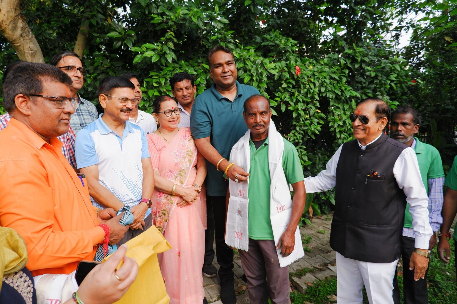 1791297938_576_सेवा-संकल्प-अभियान-के-तहत-सफाई-कार्यक्रम-किया-गया.jpg