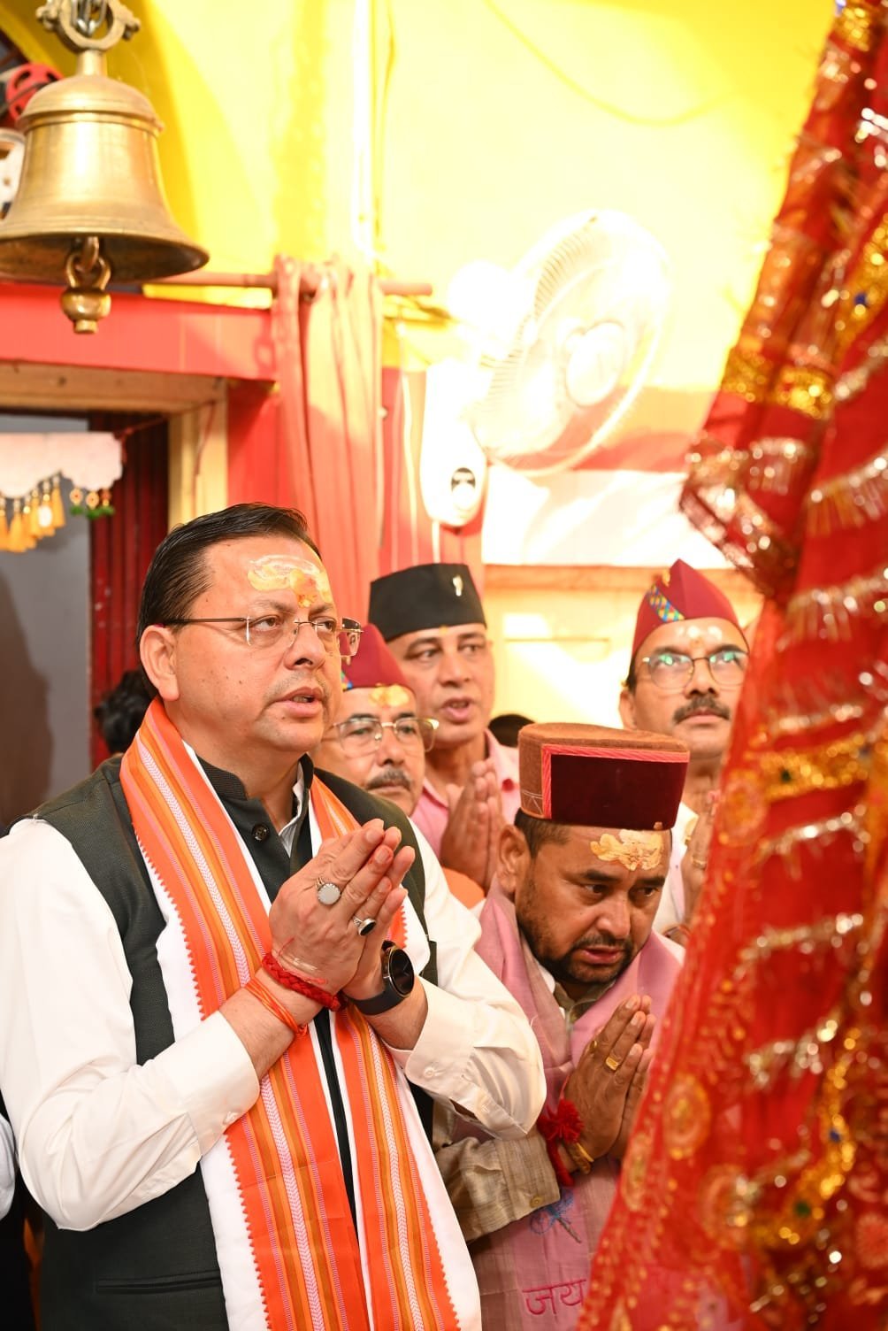 1791386144_739_प्रधानमंत्री-नरेंद्र-मोदी-के-सार्वजनिक-जीवन-और-राष्ट्र-सेवा-में.jpeg
