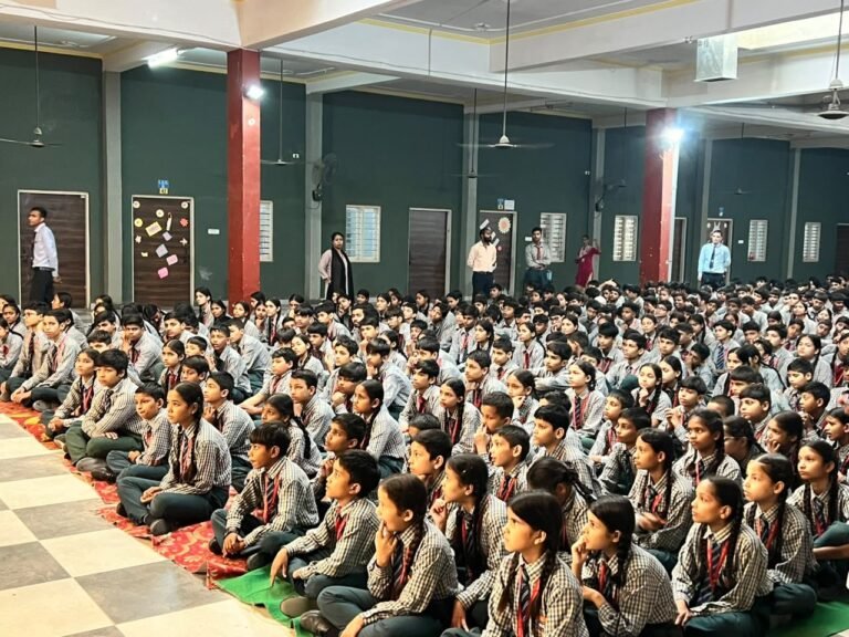 1791560803_211_स्वच्छता-पखवाड़ा-2026-एवं-ठोस-अपशिष्ट-प्रबंधनSWM-2026-के-अंतर्गत-देहरादून-रेलवे.jpg
