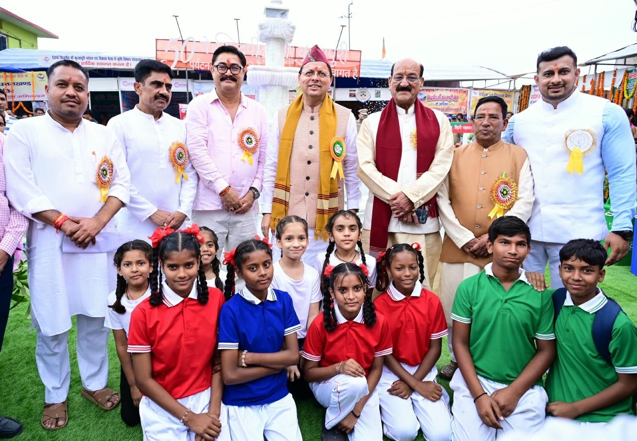 1791720766_703_मुख्यमंत्री-धामी-ने-किया-श्री-कुंजापुरी-पर्यटन-एवं-विकास-मेले.jpeg