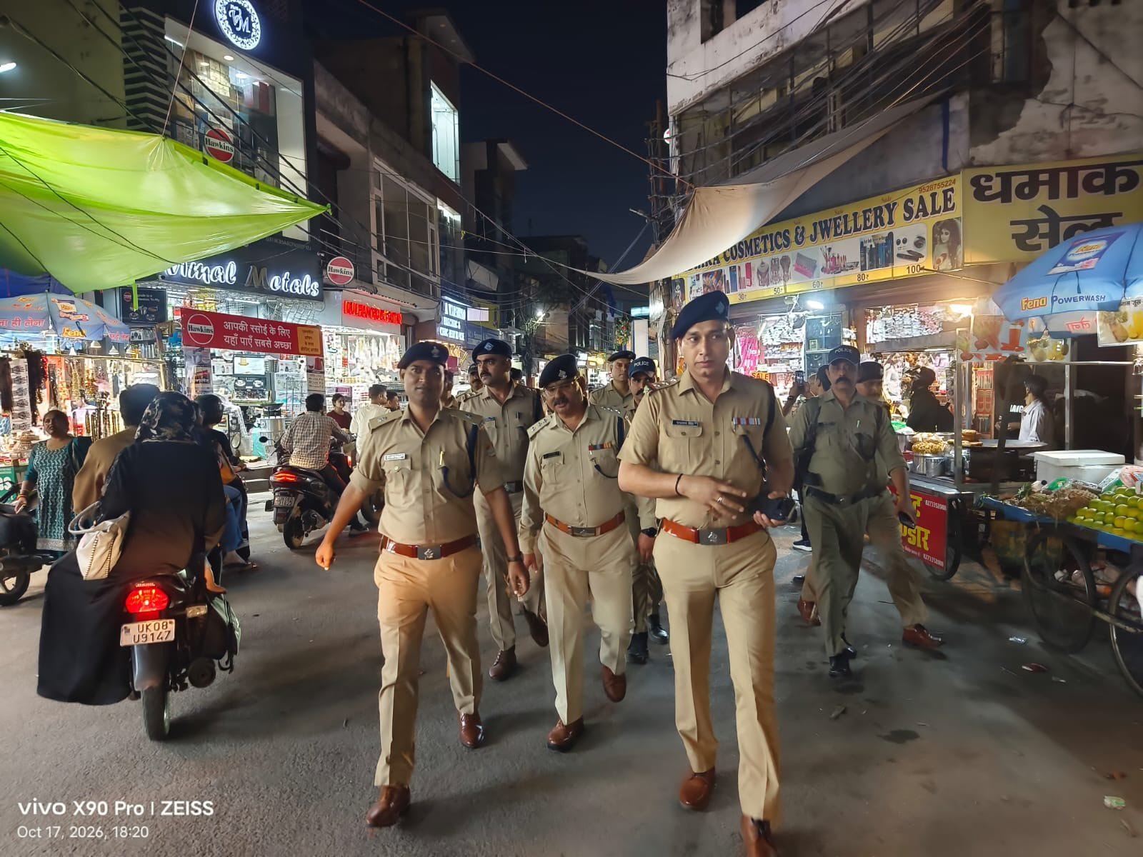 1792250263_111_SSP-हरिद्वार-नवनीत-सिंह-के-निर्देश-पर-SP-सिटी-दीपक.jpg