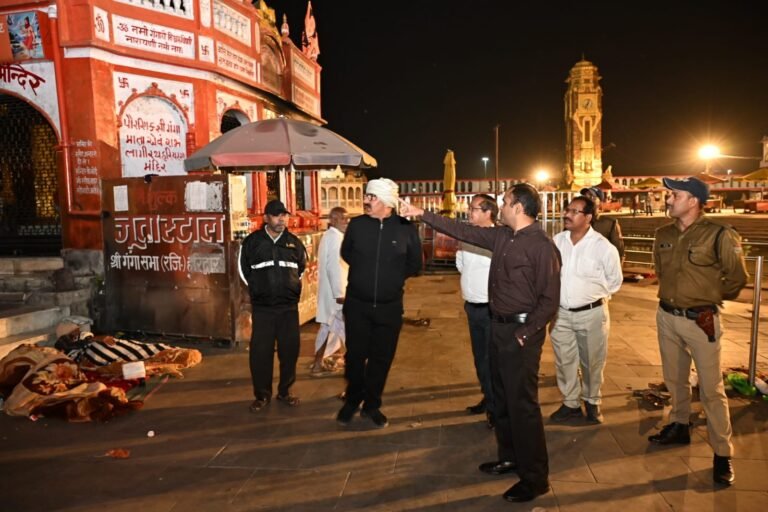 1792890121_42_आगामी-कुंभ-मेले-के-दृष्टिगत-रात्रि-के-समय-चल-रहे.jpg
