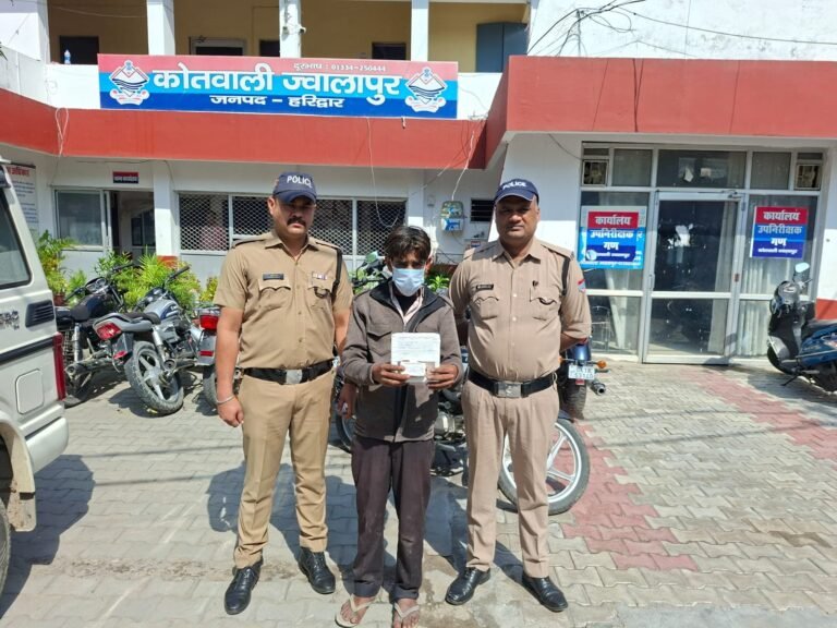 ऑपरेशन-प्रहारअभियानके-तहत-नशा-बेचने-वालों-पर-हरिद्वार-पुलिस-का.jpeg