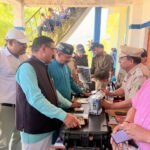 जाखणीधार-के-बड़कोट-में-सेवा-संकल्प-अभियान-के-तहत-दो.jpeg